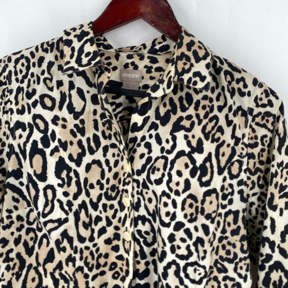 Chicos animal print tunic length button down shirt size 0, 4-6 cheetah pockets - Picture 6 of 8